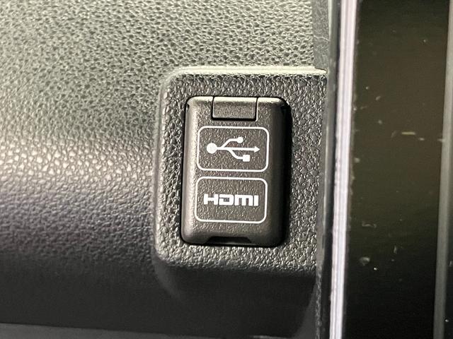 タントカスタムＸ届出済未使用車　元展示車　禁煙　ディスプレイオーディオ　ブルートゥース　バックカメラ　衝突被害軽減システム　車線逸脱防止　シートヒーター　ＨＤＭＩ　スマートキー　プッシュスタート　ＬＥＤヘッドランプ（長崎県）の中古車