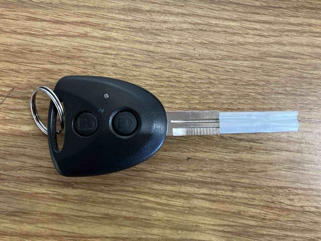 ミライースＸ　リミテッドＳＡIII下取車　ＣＤ　ＥＴＣ　電動格納ミラー　ＬＥＤヘッドランプ　オートライト　キーレス　運転席エアバッグ　助手席エアバッグ　衝突被害軽減システム　アイドリングストップ（長崎県）の中古車