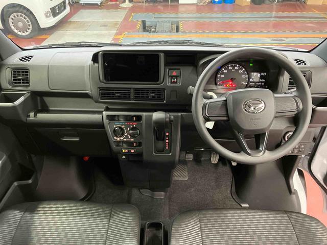 ハイゼットカーゴクルーズターボ元展示車　点検記録簿　衝突被害軽減システム　禁煙　レーンキープ　横滑り防止装置　電動格納ミラー　スマートキー　アイドリングストップ　１オーナー　セキュリティアラーム　オートライト　両側スライドドア（長崎県）の中古車