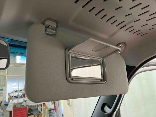 ハイゼットカーゴクルーズターボ元展示車　点検記録簿　衝突被害軽減システム　禁煙　レーンキープ　横滑り防止装置　電動格納ミラー　スマートキー　アイドリングストップ　１オーナー　セキュリティアラーム　オートライト　両側スライドドア（長崎県）の中古車