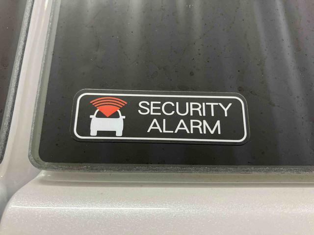 ハイゼットカーゴクルーズターボ元展示車　点検記録簿　衝突被害軽減システム　禁煙　レーンキープ　横滑り防止装置　電動格納ミラー　スマートキー　アイドリングストップ　１オーナー　セキュリティアラーム　オートライト　両側スライドドア（長崎県）の中古車