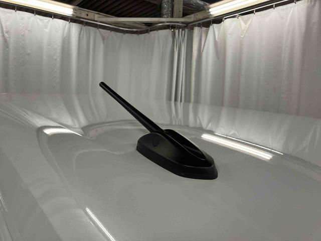 ハイゼットカーゴクルーズターボ元展示車　点検記録簿　衝突被害軽減システム　禁煙　レーンキープ　横滑り防止装置　電動格納ミラー　スマートキー　アイドリングストップ　１オーナー　セキュリティアラーム　オートライト　両側スライドドア（長崎県）の中古車