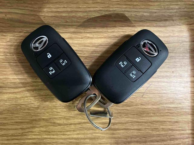 タントファンクロス届出済未使用車　元展示車　１オーナー　前後誤発進抑制　アイドリングストップ　オートライト　オートマチックハイビーム　レーンキープアシスト　ＬＥＤヘッドランプ　電動格納ミラー　禁煙車　シートヒーター（長崎県）の中古車