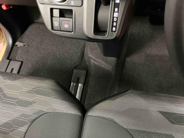 タントファンクロス届出済未使用車　元展示車　１オーナー　前後誤発進抑制　アイドリングストップ　オートライト　オートマチックハイビーム　レーンキープアシスト　ＬＥＤヘッドランプ　電動格納ミラー　禁煙車　シートヒーター（長崎県）の中古車