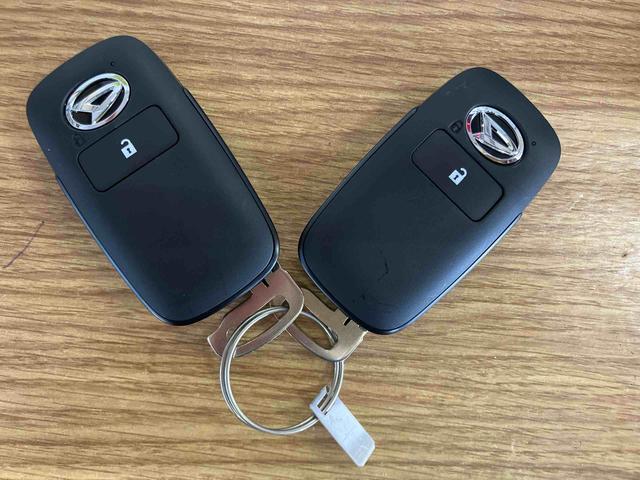 タフトＧ　ダーククロムベンチャー届出済未使用車　元展示車　シートヒーター　衝突被害軽減システム　アダプティブクルーズコントロール　電動格納ミラー　１オーナー　スマートキー　禁煙　ＬＥＤヘッドランプ　アイドリングストップ　オートライト（長崎県）の中古車