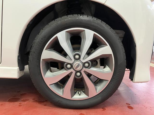 デイズルークスハイウェイスター ターボ下取車 ターボ ナビ 全周囲モニター ETC 両側電動スライドドア Bluetooth フルセグTV DVD CD HIDヘッドランプ スマートキー プッシュスタート 横滑り防止装置(長崎県)の中古車