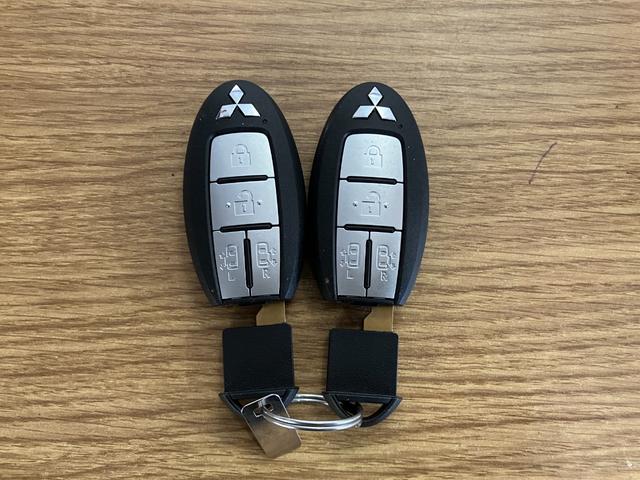 eKクロススペースG下取車 全周囲モニター タッチパネル式フルオートエアコン 衝突被害軽減システム レーンキープアシスト 両側電動スライドドア プッシュスタート LEDヘッドランプ 純正アルミホイール(長崎県)の中古車