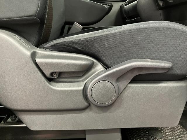 eKクロススペースG下取車 全周囲モニター タッチパネル式フルオートエアコン 衝突被害軽減システム レーンキープアシスト 両側電動スライドドア プッシュスタート LEDヘッドランプ 純正アルミホイール(長崎県)の中古車