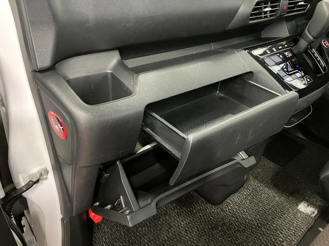 eKクロススペースG下取車 全周囲モニター タッチパネル式フルオートエアコン 衝突被害軽減システム レーンキープアシスト 両側電動スライドドア プッシュスタート LEDヘッドランプ 純正アルミホイール(長崎県)の中古車