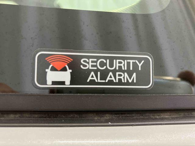 ムーヴキャンバスストライプスＸ届出済未使用車　元展示車　禁煙　アイドリングストップ　衝突被害軽減システム　電動格納ミラー　レーンキープアシスト　１オーナー　スマートキー　両側電動スライドドア　イモビライザー　ベンチシート（長崎県）の中古車