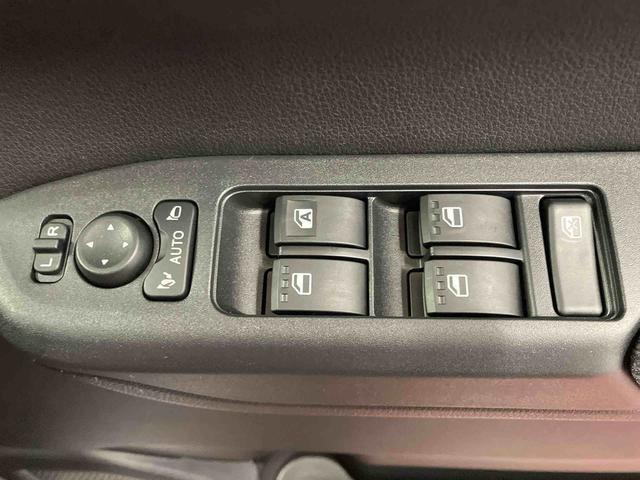 ムーヴＲＳ届出済未使用車　元展示車　スマートキー　１オーナー　ＬＥＤヘッドランプ　車線逸脱警報　禁煙車　ターボ　オートライト　オートマチックハイビーム　アイドリングストップ　ベンチシート　電動両側スライドドア（長崎県）の中古車