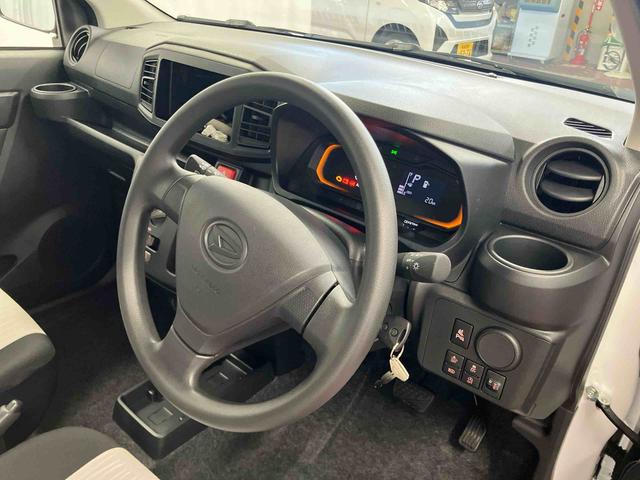 ミライースL SAIII届出済未使用車 元展示車 1オーナー 踏み間違い防止アシスト キーレスエントリーシステム アイドリングストップ機能 電動格納ドアミラー 車線逸脱防止 禁煙 VSC 運転席助手席エアバッグ 安全ボディ(長崎県)の中古車