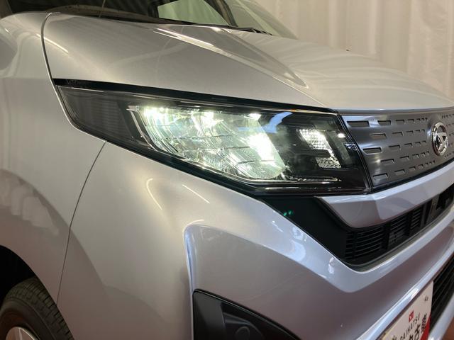 ムーヴX届出済未使用車 元展示車 禁煙 衝突軽減システム LEDヘッドランプ 衝突安全ボディ 電格ミラー スマートキー レーンキープアシスト 衝突被害軽減システム ベンチシート アイドリングストップ 記録簿(長崎県)の中古車