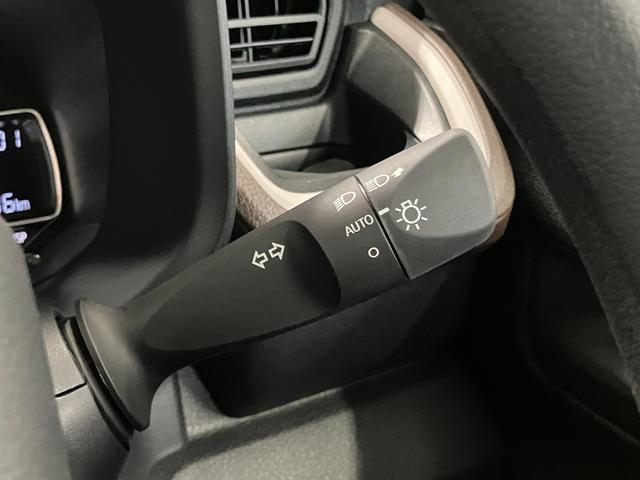 ムーヴＸ元展示車　衝突被害軽減システム　レーンアシスト　スマートキー　プッシュスタート　ＬＥＤヘッドランプ　オートマチックハイビーム　片側電動両側スライドドア　電動格納ミラー　アイドリングストップ（長崎県）の中古車