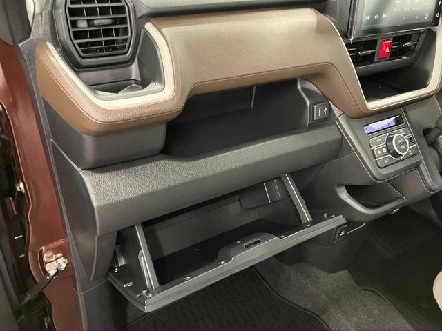 ムーヴＸ１オーナー　９インチディスプレイオーディオ　ＬＥＤヘッドランプ　ベンチシート　オートマチックハイビーム　片側電動両側スライドドア　バックカメラ　ＴＶ　ＵＳＢ　電動格納ミラー　アイドリングストップ（長崎県）の中古車