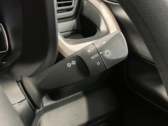 ムーヴX届出済未使用車 元展示車 オートマチックハイビーム LEDヘッドランプ オートライト 片側電動両側スライドドア 電動格納ミラー レーンアシスト スマートキー プッシュスタート 衝突被害軽減システム(長崎県)の中古車