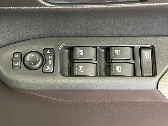 ムーヴX元展示車 禁煙車 1オーナー 9インチディスプレイオーディオ LEDヘッドランプ ベンチシート オートマチックハイビーム 片側電動両側スライドドア バックカメラ TV USB入力端子 電動格納ミラー(長崎県)の中古車