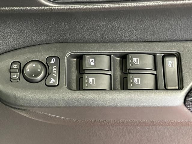 ムーヴＧ届出済未使用車　元展示車　禁煙車　１オーナー　９インチディスプレイオーディオ　ＬＥＤヘッドランプ　ベンチシート　オートマチックハイビーム　片側電動両側スライドドア　バックカメラ　ＴＶ　電動格納ミラー（長崎県）の中古車