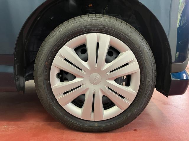 ムーヴＸ届出済未使用車　元展示車　禁煙車　１オーナー　ディスプレイオーディオ　ＬＥＤヘッドランプ　ベンチシート　オートマチックハイビーム　片側電動両側スライドドア　バックカメラ　ＴＶ　ＵＳＢ　電動格納ミラー（長崎県）の中古車