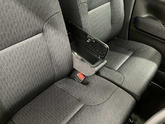 ムーヴＧ届出済未使用車　元展示車　禁煙車　オートマチックハイビーム　ＬＥＤヘッドランプ　電動格納ミラー　アイドリングストップ　レーンアシスト　オートライト　片側電動両側スライドドア　衝突被害軽減システム（長崎県）の中古車