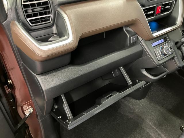 ムーヴＧ届出済未使用車　元展示車　禁煙車　オートマチックハイビーム　ＬＥＤヘッドランプ　電動格納ミラー　アイドリングストップ　レーンアシスト　オートライト　片側電動両側スライドドア　衝突被害軽減システム（長崎県）の中古車