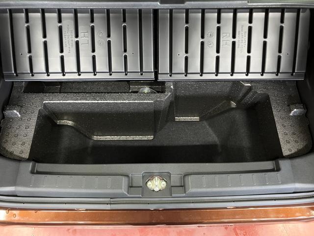 ムーヴＧ届出済未使用車　元展示車　禁煙車　オートマチックハイビーム　ＬＥＤヘッドランプ　電動格納ミラー　アイドリングストップ　レーンアシスト　オートライト　片側電動両側スライドドア　衝突被害軽減システム（長崎県）の中古車
