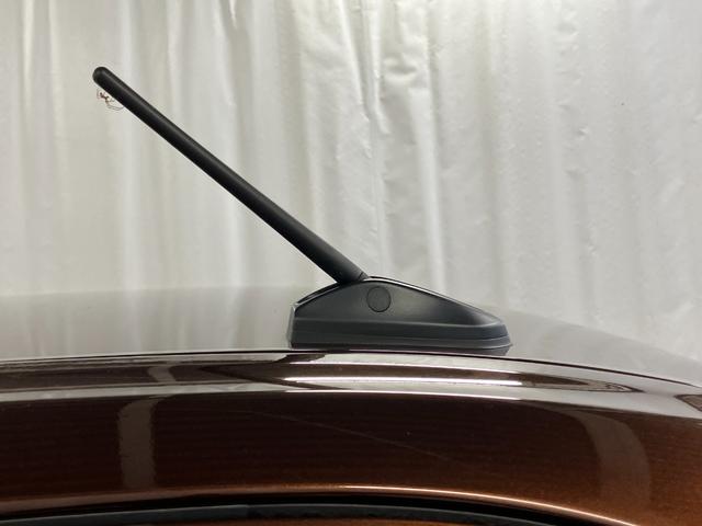 ムーヴＧ届出済未使用車　元展示車　禁煙車　オートマチックハイビーム　ＬＥＤヘッドランプ　電動格納ミラー　アイドリングストップ　レーンアシスト　オートライト　片側電動両側スライドドア　衝突被害軽減システム（長崎県）の中古車