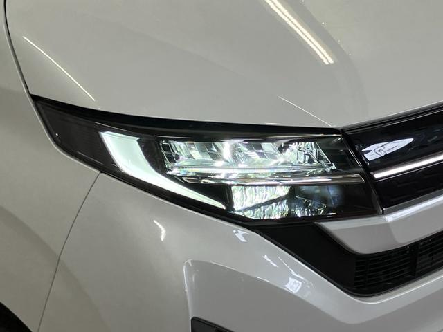 ムーヴＲＳ届出済未使用車　元展示車　ターボ　スマートキー　ＬＥＤヘッドランプ　車線逸脱警報　禁煙車　オートマチックハイビーム　アイドリングストップ　両側電動スライドドア　アダプティブクルーズコントロール（長崎県）の中古車