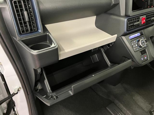 タントＸ届出済未使用車　元展示車　禁煙　アイドリングストップ　シートヒーター　電動格納ミラー　スマートキー　ＬＥＤヘッドランプ　オートライト　オートマチックハイビーム　片側電動両側スライドドア　衝突安全ボディ（長崎県）の中古車