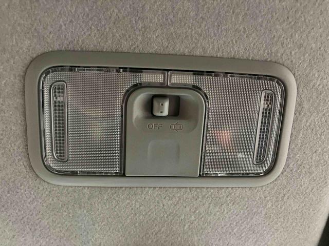 ムーヴカスタム　Ｘ　ＳＡII下取車　ナビ　バックカメラ　エアコン　パワーステアリング　パワーウィンドウ　運転席エアバッグ　ＡＢＳ　衝突被害軽減システム　スマートキー　オーディオ　ＬＥＤヘッドランプ　オートライト（長崎県）の中古車