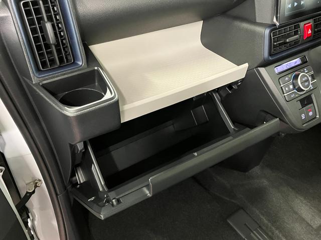 タントＸ届出済未使用車　元展示車　禁煙　９インチディスプレイオーディオ　バックカメラ　Ｂｌｕｅｔｏｏｔｈ　フルセグＴＶ　ＵＳＢ入力端子　ＨＤＭＩ　衝突被害軽減システム　レーンアシスト　ＬＥＤヘッドランプ（長崎県）の中古車