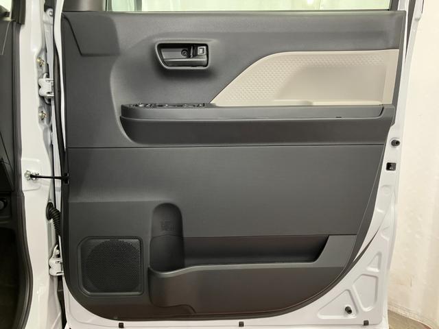 タントＸ届出済未使用車　元展示車　禁煙　９インチディスプレイオーディオ　バックカメラ　Ｂｌｕｅｔｏｏｔｈ　フルセグＴＶ　ＵＳＢ入力端子　ＨＤＭＩ　衝突被害軽減システム　レーンアシスト　ＬＥＤヘッドランプ（長崎県）の中古車