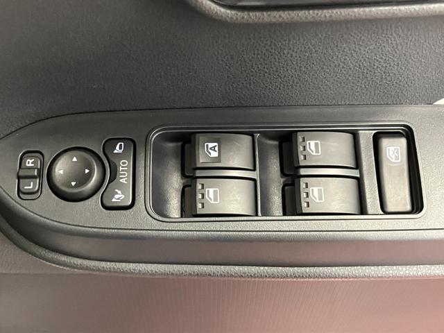 タントＸ届出済未使用車　元展示車　禁煙　９インチディスプレイオーディオ　バックカメラ　Ｂｌｕｅｔｏｏｔｈ　フルセグＴＶ　ＵＳＢ入力端子　ＨＤＭＩ　衝突被害軽減システム　レーンアシスト　ＬＥＤヘッドランプ（長崎県）の中古車