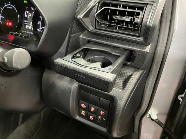 ロッキーＬ下取車　バックカメラ　ナビ　車線逸脱警告　電動格納ミラー　ブルートゥース　ＵＳＢ入力端子　ＥＴＣ　オートライト　誤発進抑制機能　タ−ボ　スマートキー　プッシュスタート　オートマチックハイビーム（長崎県）の中古車