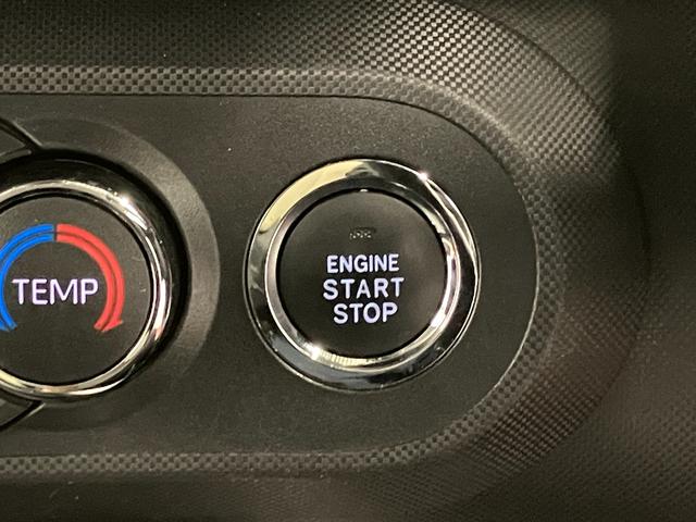 ロッキーＧ下取車　バックカメラ　ナビ　アダプティブクルーズコントロール　車線逸脱警告　電動格納ミラー　ブルートゥース　ＥＴＣ　オートライト　誤発進抑制機能　タ−ボ　オートマチックハイビーム　前後ドラレコ（長崎県）の中古車
