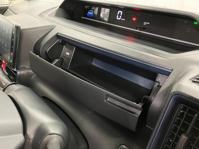 タントＸ届出済未使用車　元展示車　禁煙　９インチディスプレイオーディオ　バックカメラ　Ｂｌｕｅｔｏｏｔｈ　フルセグＴＶ　ＵＳＢ入力端子　ＨＤＭＩ　衝突被害軽減システム　レーンアシスト　ＬＥＤヘッドランプ（長崎県）の中古車