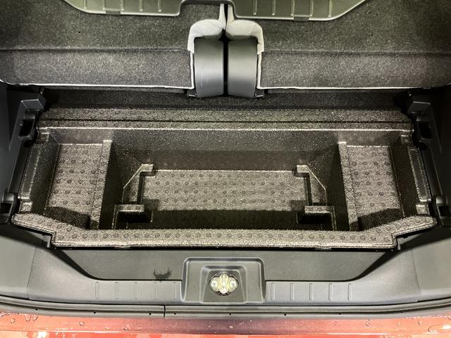 タントＸ届出済未使用車　元展示車　禁煙　９インチディスプレイオーディオ　バックカメラ　Ｂｌｕｅｔｏｏｔｈ　フルセグＴＶ　ＵＳＢ入力端子　ＨＤＭＩ　衝突被害軽減システム　レーンアシスト　ＬＥＤヘッドランプ（長崎県）の中古車