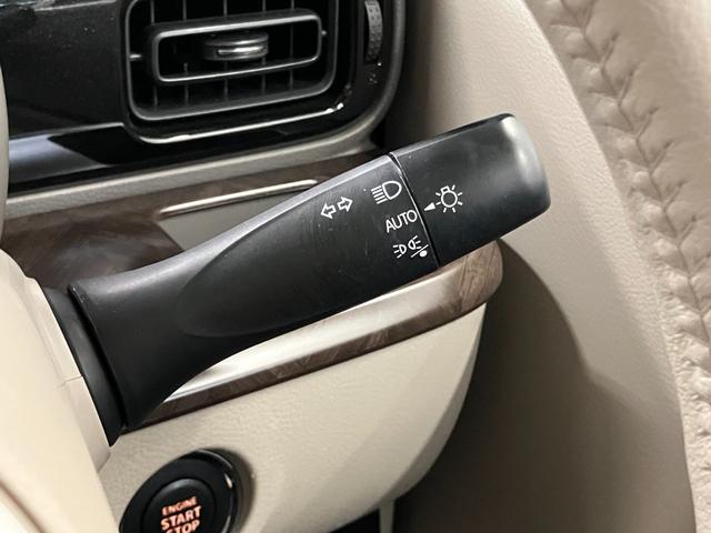 アルトラパンモード下取車　全方位モニター　ナビ　ＥＴＣ２．０　コーナーセンサー　シートヒーター　ブルートゥース　フルセグＴＶ　ＤＶＤ　衝突被害軽減システム　レーンキープアシスト　プッシュスタート　アイドリングストップ（長崎県）の中古車
