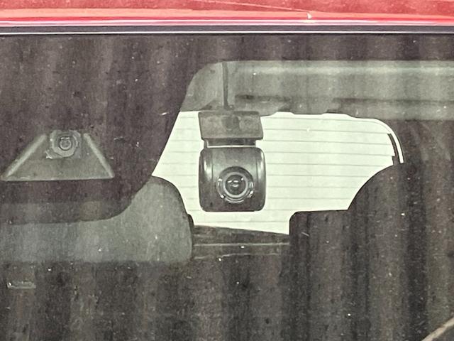 ロッキーG下取車 パノラマモニター ナビ アダプティブクルーズコントロール 車線逸脱警告 電動格納ミラー ブルートゥース ETC オートライト 誤発進抑制機能 タ−ボ オートマチックハイビーム 前後ドラレコ(長崎県)の中古車