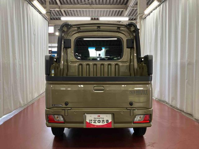 ハイゼットカーゴデッキバンＧ届出済未使用車　元展示車　両側電動スライドドア　スマートキー　プッシュスタート　衝突回避支援システム　ＬＥＤヘッドライト　レーンキープアシスト　電動格納ドアミラー　エアバッグ　オートマチックハイビーム（長崎県）の中古車