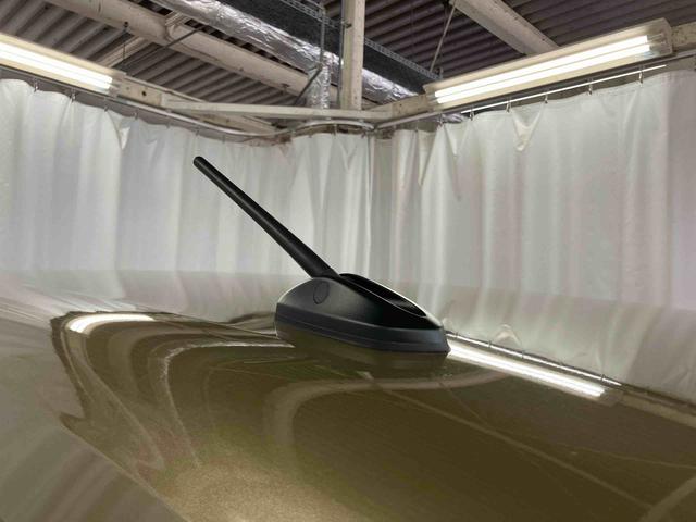 ハイゼットカーゴデッキバンＧ届出済未使用車　元展示車　両側電動スライドドア　スマートキー　プッシュスタート　衝突回避支援システム　ＬＥＤヘッドライト　レーンキープアシスト　電動格納ドアミラー　エアバッグ　オートマチックハイビーム（長崎県）の中古車