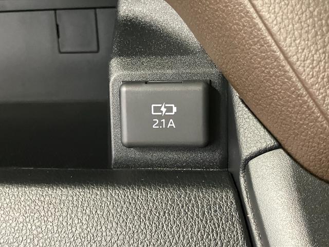 ムーヴＸ届出済未使用車　元展示車　オートマチックハイビーム　ＬＥＤヘッドランプ　電動格納ミラー　アイドリングストップ　レーンアシスト　オートライト　スマートキー　プッシュスタート　衝突被害軽減システム（長崎県）の中古車