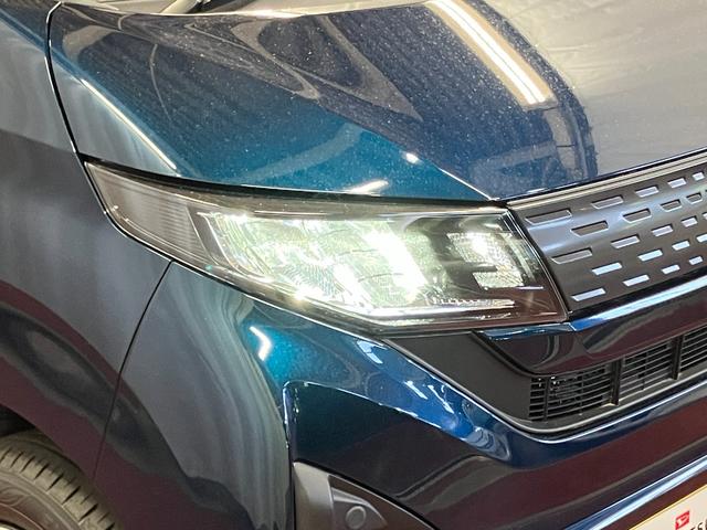 ムーヴＸ届出済未使用車　元展示車　オートマチックハイビーム　ＬＥＤヘッドランプ　電動格納ミラー　アイドリングストップ　レーンアシスト　オートライト　スマートキー　プッシュスタート　衝突被害軽減システム（長崎県）の中古車