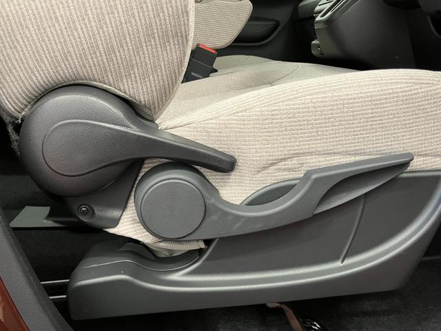 ムーヴX届出済未使用車 元展示車 禁煙車 1オーナー 9インチディスプレイオーディオ LEDヘッドランプ ベンチシート オートマチックハイビーム 片側電動両側スライドドア バックカメラ TV 電動格納ミラー(長崎県)の中古車