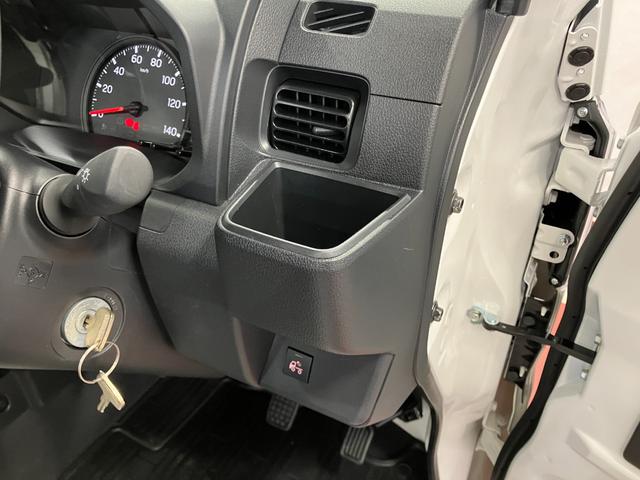 ハイゼットトラックスタンダード　農用スペシャル１オーナー　４ＷＤ　マニュアル車　衝突被害軽減システム　レーンキープアシスト　運転席エアバッグ　助手席エアバッグ　アイドリングストップ　ＡＢＳ　オートライト　オートマチックハイビーム（長崎県）の中古車