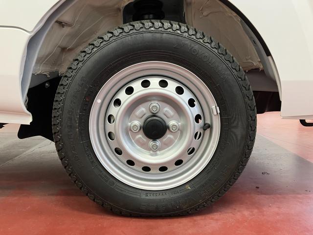 ハイゼットトラックスタンダード　農用スペシャル１オーナー　４ＷＤ　マニュアル車　衝突被害軽減システム　レーンキープアシスト　運転席エアバッグ　助手席エアバッグ　アイドリングストップ　ＡＢＳ　オートライト　オートマチックハイビーム（長崎県）の中古車