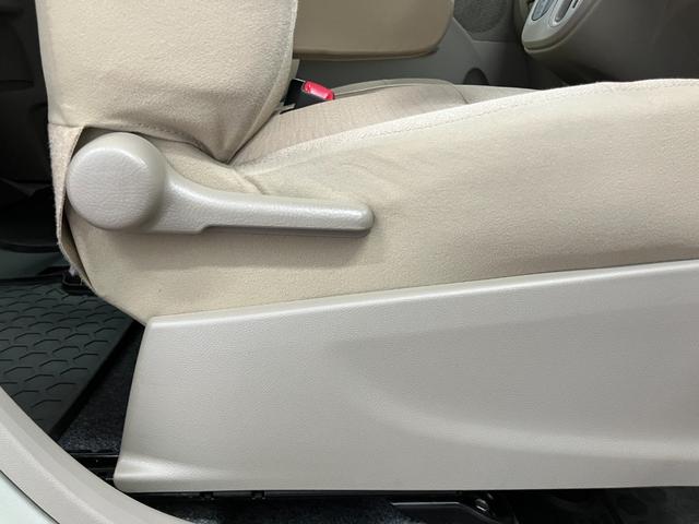 ムーヴL下取車 盗難防止装置 電動格納ドアミラー 運転席、助手席エアバック CDオーディオ ラジオ キーレスエントリー 衝突安全ボディ アイドリングストップ アクセサリーソケット(長崎県)の中古車