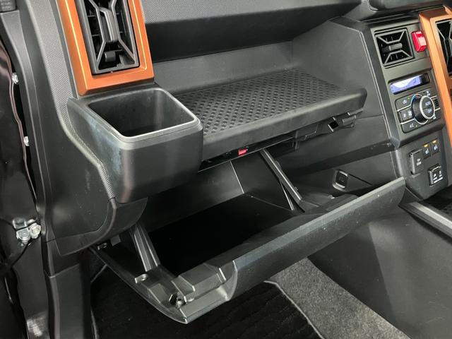 タフトＧ下取車　ナビ　バックカメラ　前後ドラレコ　ＬＥＤヘッドランプ　スマートキー　衝突被害軽減システム　シートヒーター　ＴＶ　電動格納ミラー　ＤＶＤ　衝突安全ボディ　オートマチックハイビーム（長崎県）の中古車