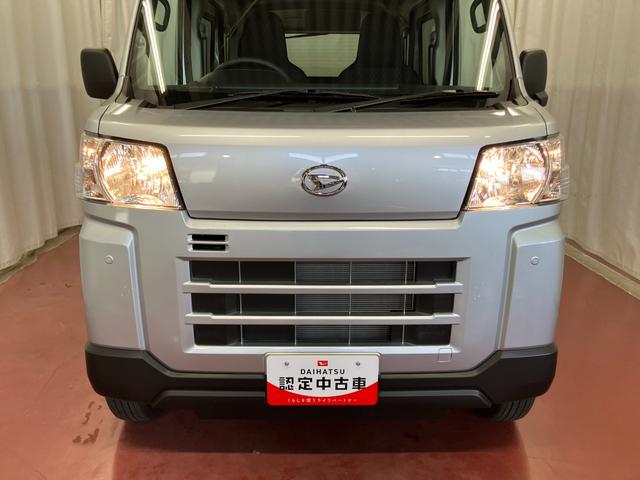 ハイゼットカーゴＤＸ届出済未使用車　禁煙車　衝突被害軽減システム　オートマチックハイビーム　禁煙車　オートライト　ＥＳＣ　アイドリンストップ　運転席エアバッグ　助手席エアバッグ　ＡＢＳ　１オーナー　レーンキープアシスト（長崎県）の中古車