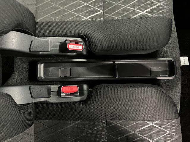 アトレーＲＳ修復歴有　下取車　ターボ　ＣＶＴ　９インチディスプレイオーディオ　前後ドラレコ　ブルートゥース　バックカメラ　衝突被害軽減システム　車線逸脱警告　アダプティブクルーズコントロール　両側電動スライドドア（長崎県）の中古車